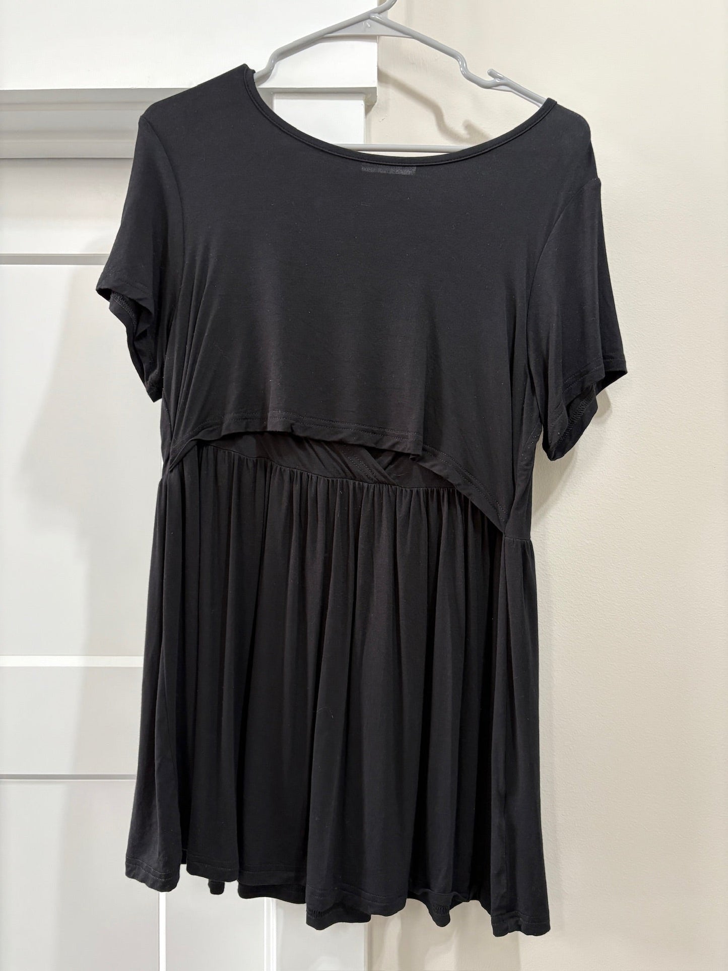 Seller #105 - Women's Medium Smallshow Nursing Shirt Bundle EUC and NWT
