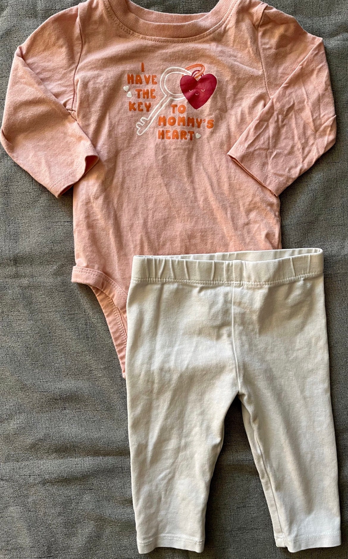 Seller #13 Carter’s girls 6 months key to mommy’s heart outfit