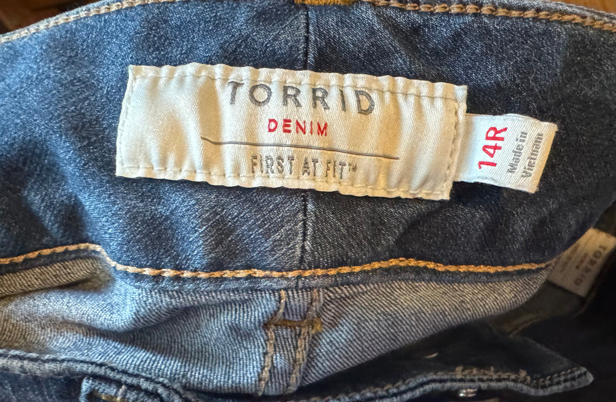 Seller #129 - EUC Torrid Premium 14R Jegging