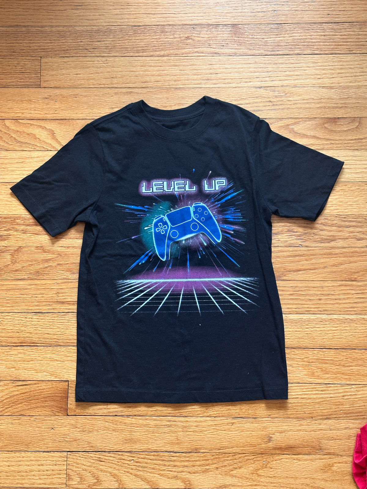 #163 Set of 2 Gamer T-Shirts - size M (8) - EUC