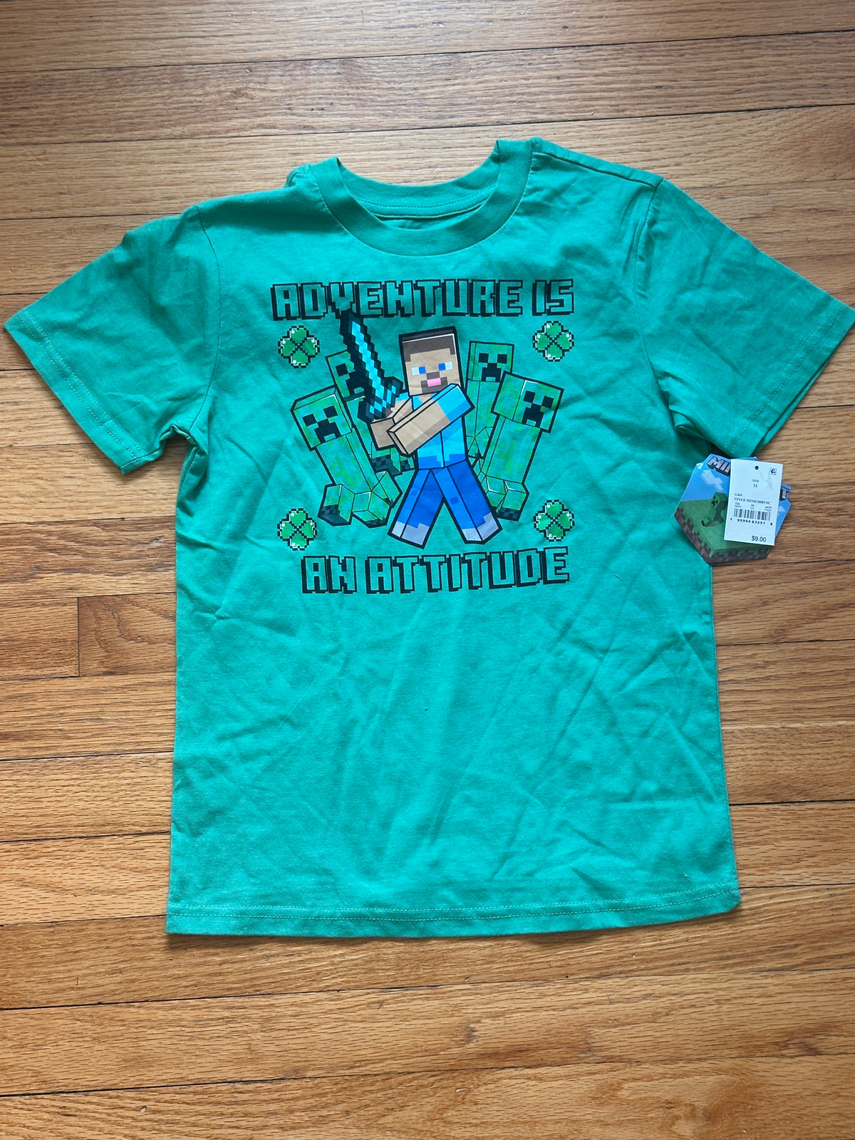 #163 NWT Minecraft T-Shirt - size M (1 of 2)