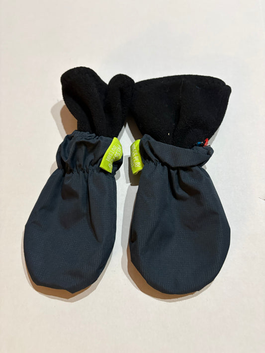 #25 Boys / girls / unisex winter mittens with no thumb hole - fits toddler size
