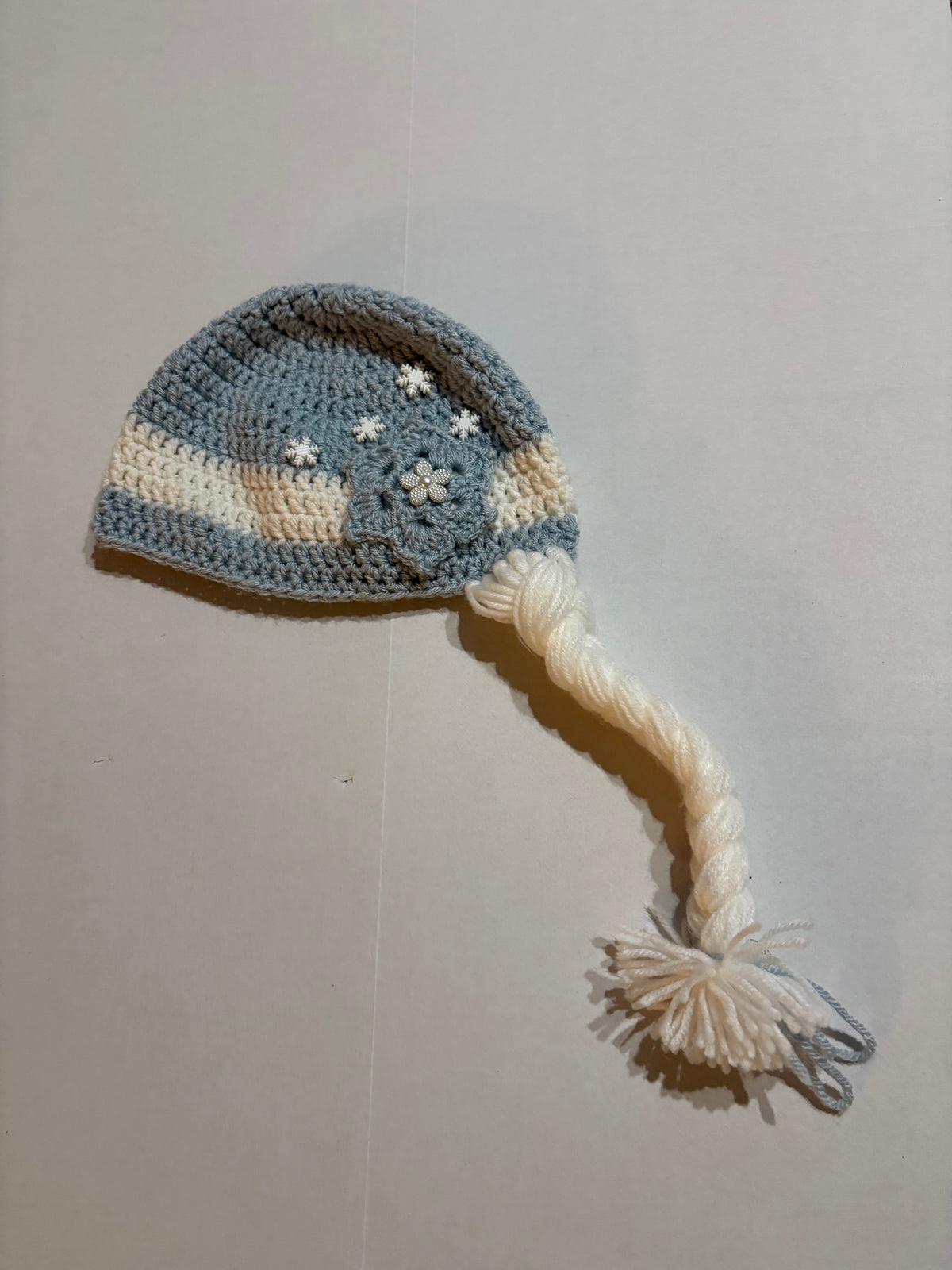 #25 Girls Elsa inspired hat - would fit a 4-6 year old best