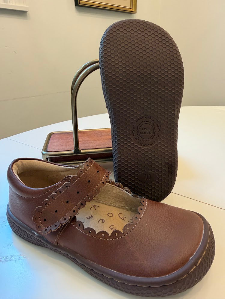 #9 *REDUCED* Girls Size 10 Livie & Luca Briar Scalloped Mary Jane flats, VGUC