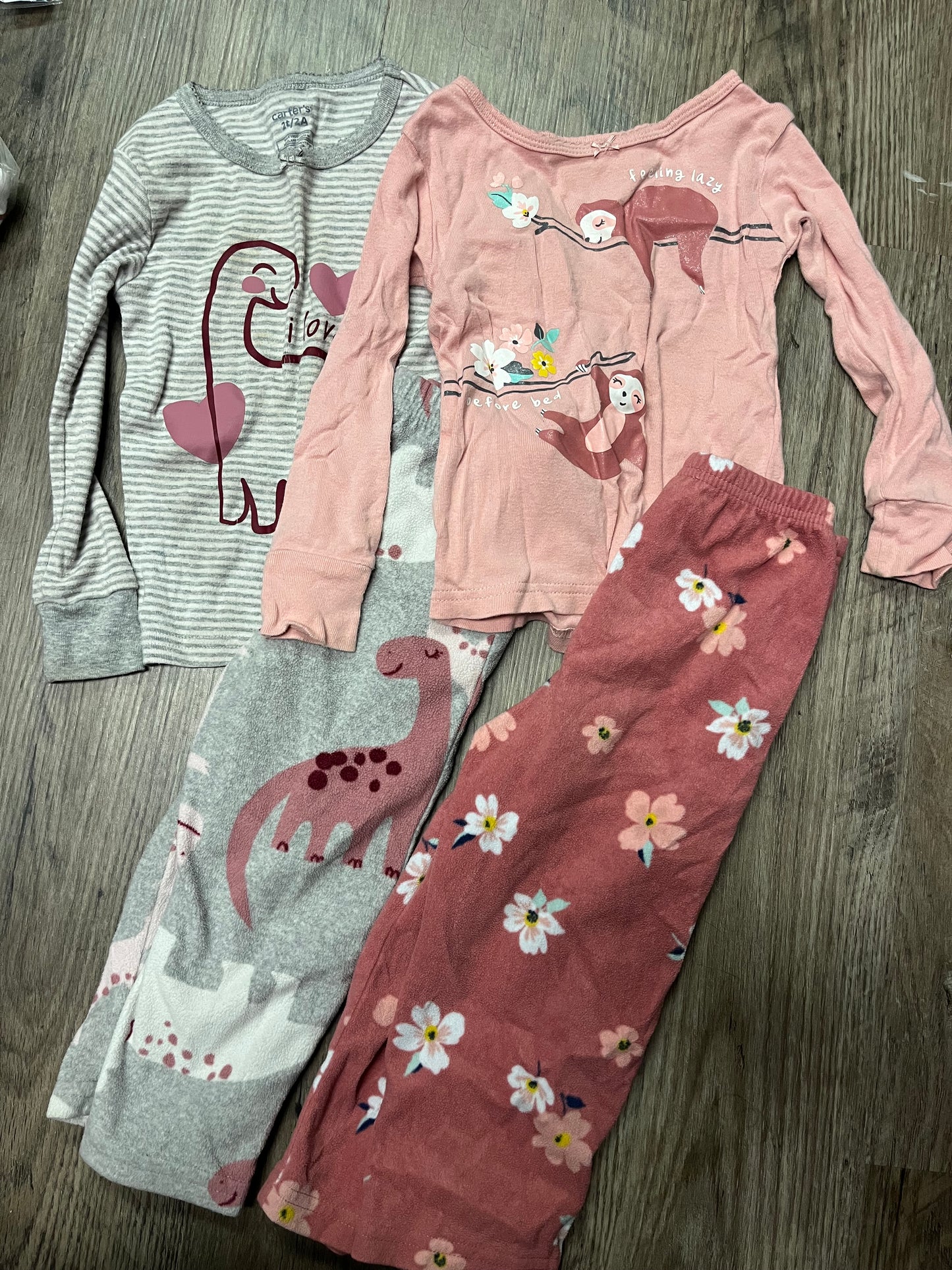 #13 GUC girl 2T pajama sets Carters fleece bottoms