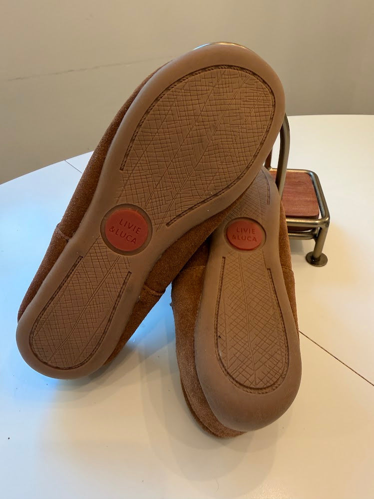 #9 *REDUCED* Girls Size 13 Livie & Luca Willow Mary Jane Moccasins VGUC