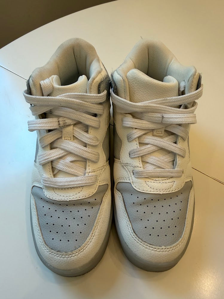 #9 Boys White & Gray Size 2 Gym Shoes; Target VGUC