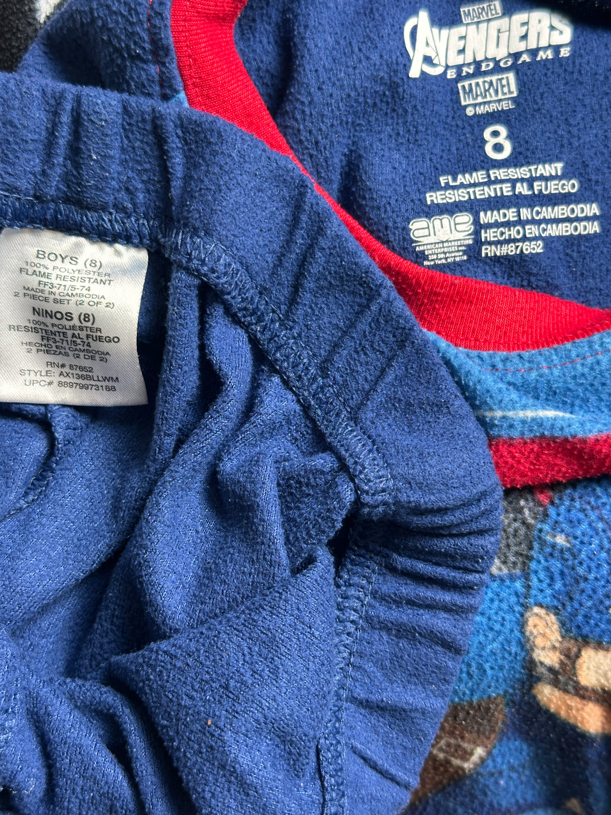 #163 Marvel Avengers Fleece Pajamas - size 8 - VGUC