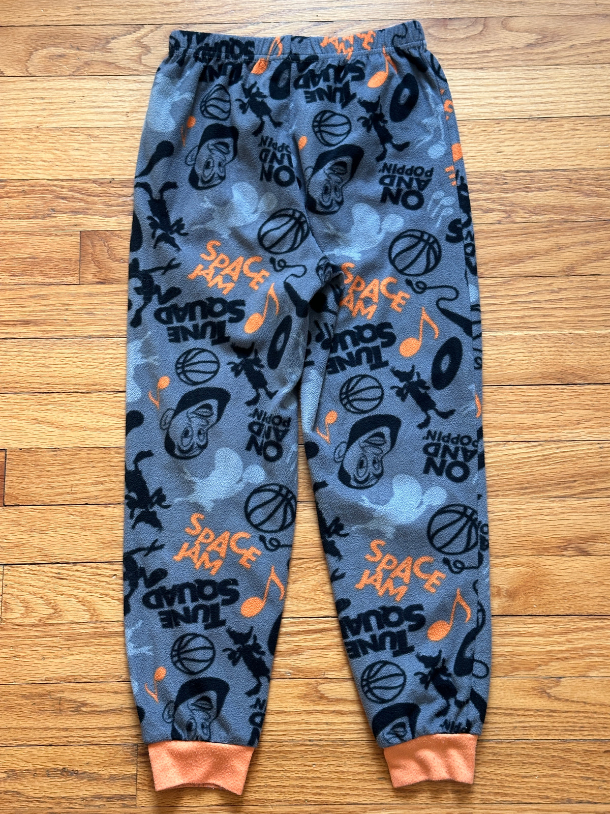 #163 Space Jams Fleece Pajamas - size M - VGUC