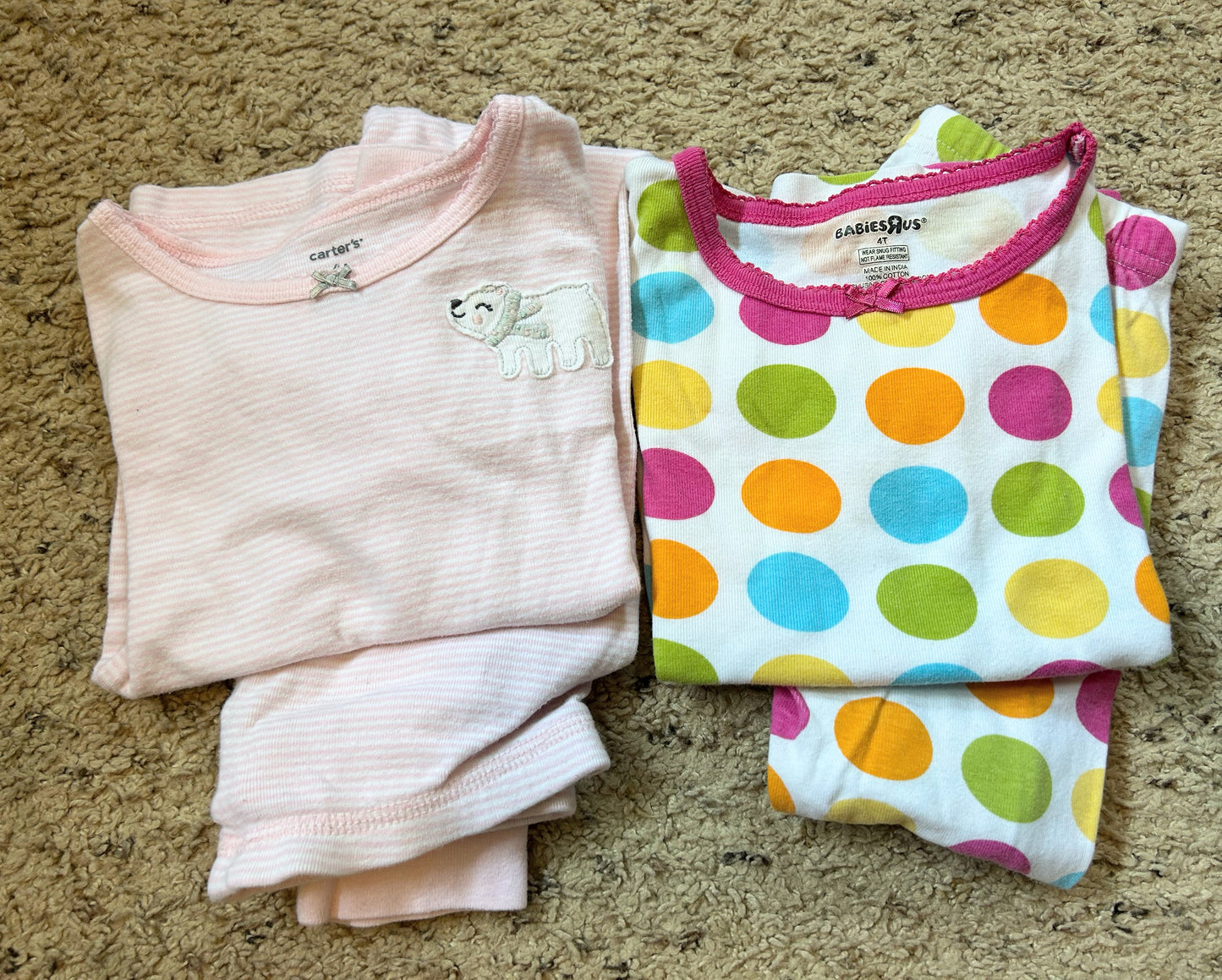 Seller 120, VGUC Girls 4T Pajamas