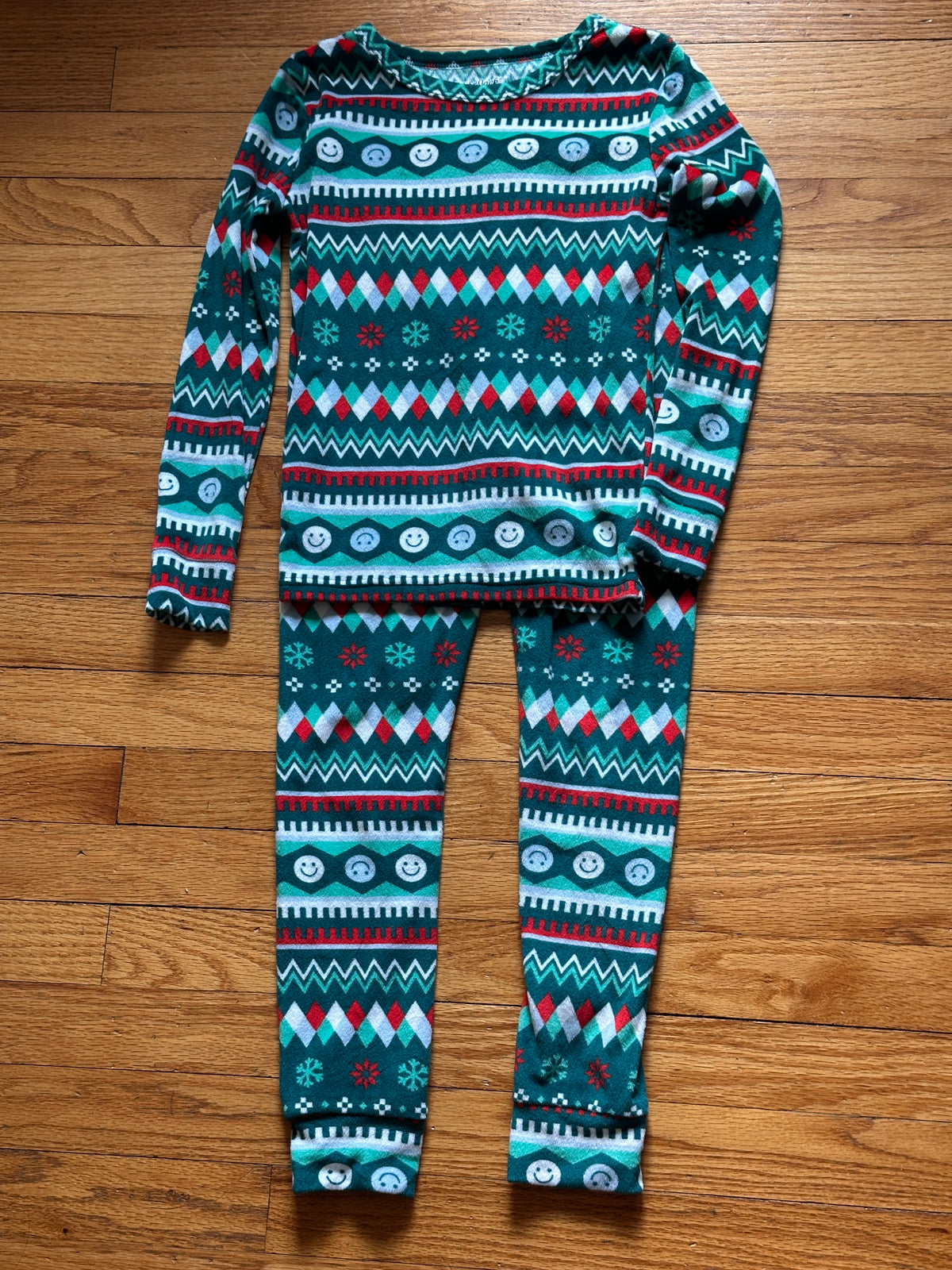 #163 Cat & Jack Holiday Pajamas - size 8 - EUC