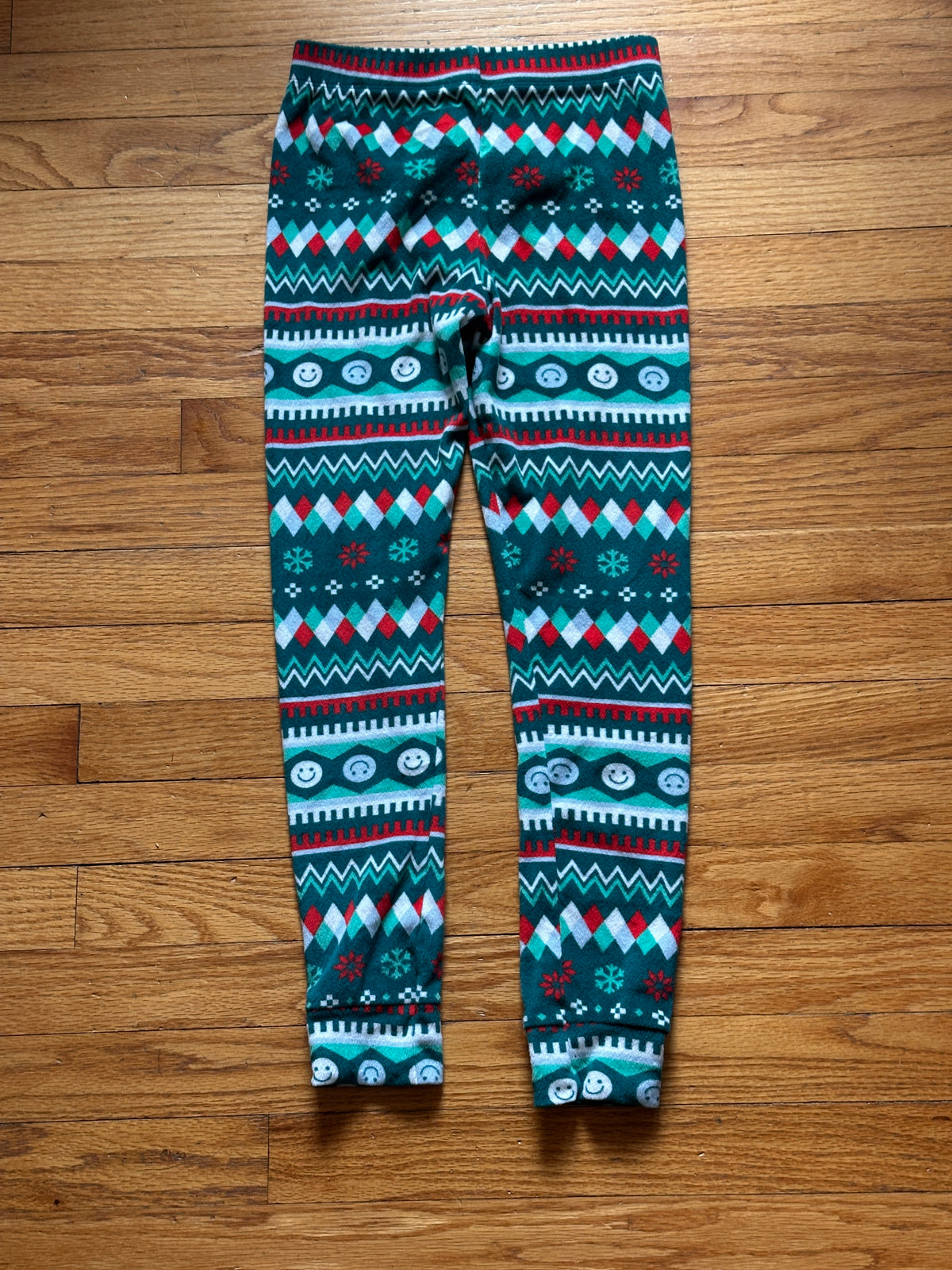 #163 Cat & Jack Holiday Pajamas - size 8 - EUC