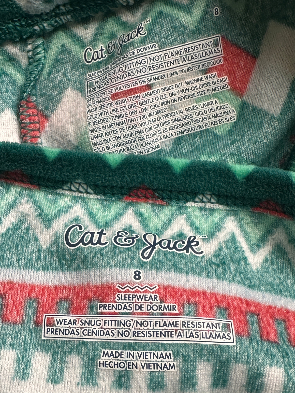 #163 Cat & Jack Holiday Pajamas - size 8 - EUC