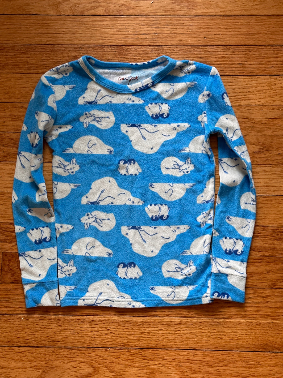 #163 Cat & Jack Blue Polar Bear Pajamas - size 8 - EUC