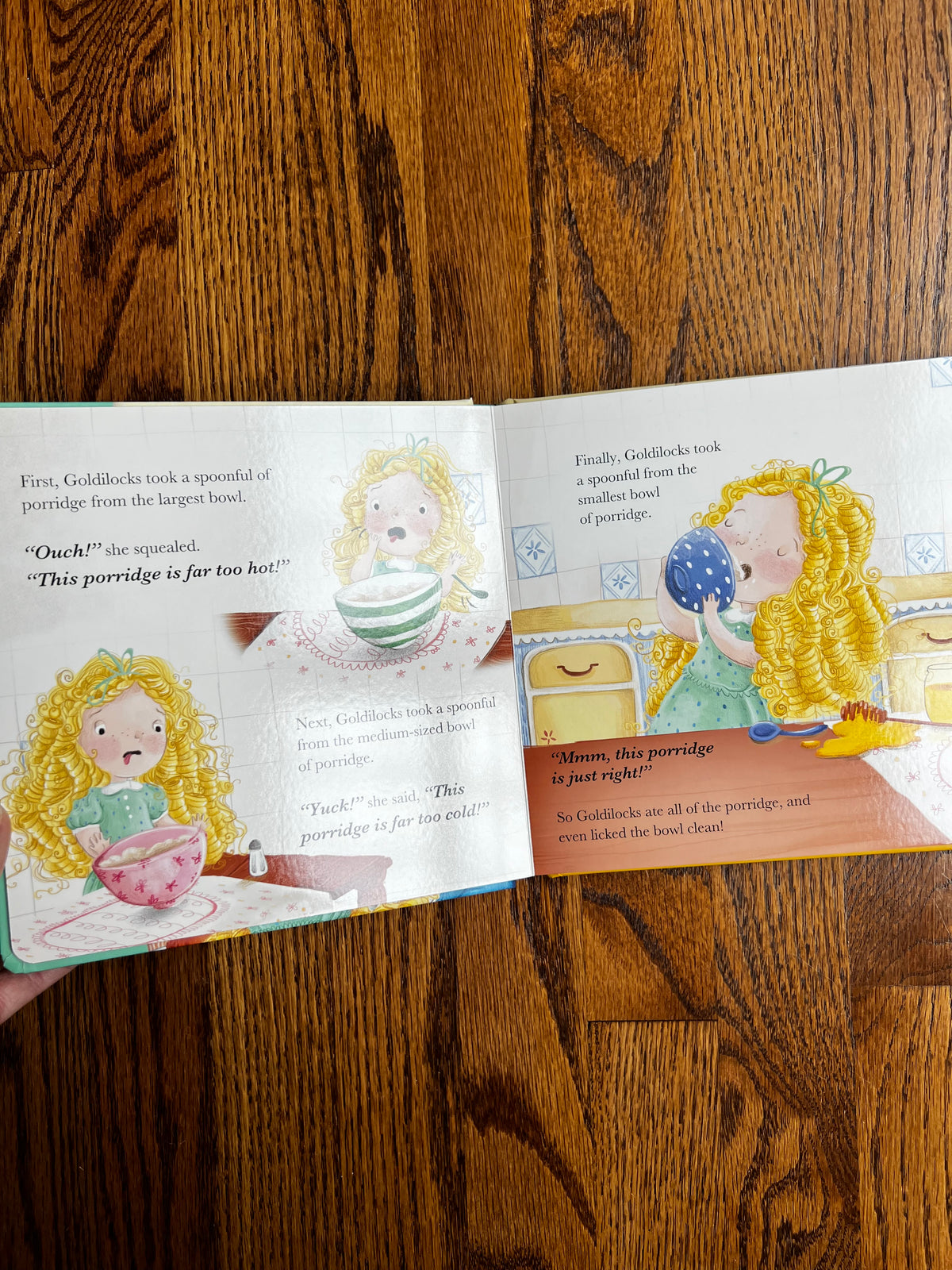 Seller #115 - Goldilocks & The Three Bears, Augmented Reality Board Book, EUC
