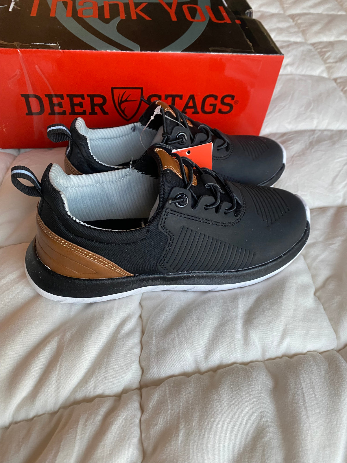 #59 boys size 13 Deer Stag casual shoes