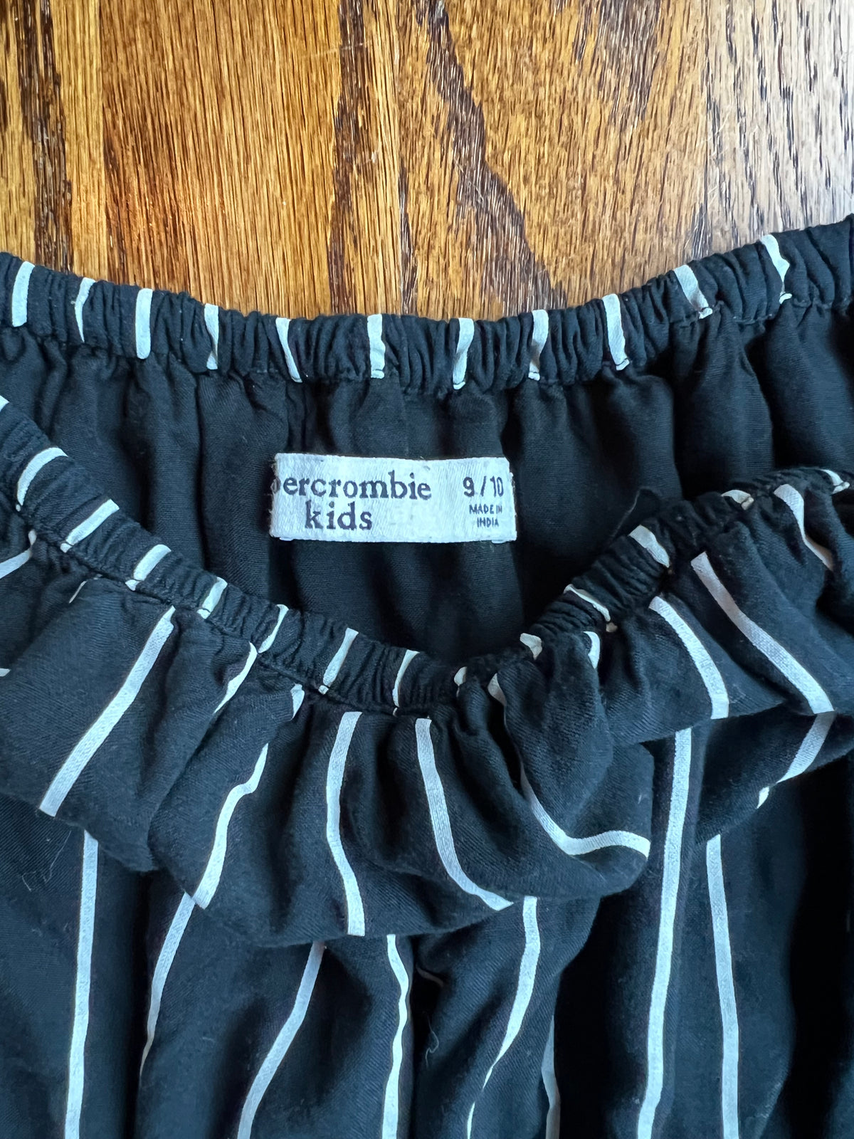 Seller #115 - Abercrombie Kids Girls 9/10 Black & White Striped Jumpsuit, VGUC