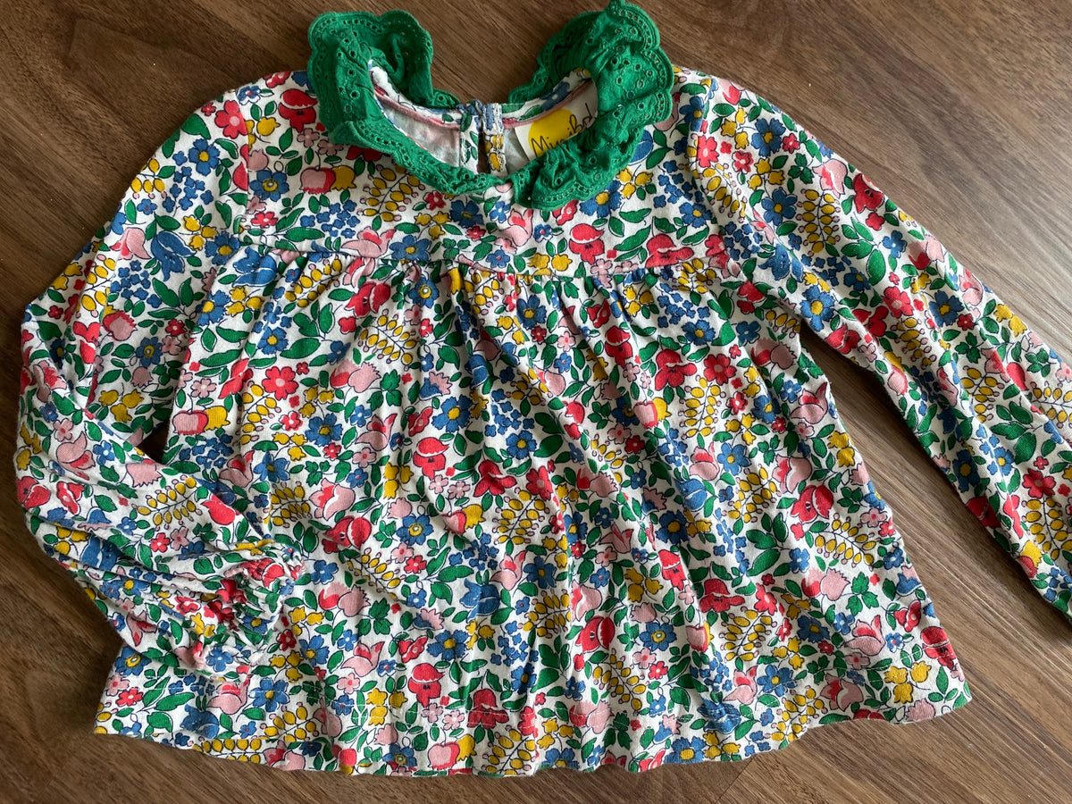 #59 Boden girls 2-3 y floral shirt