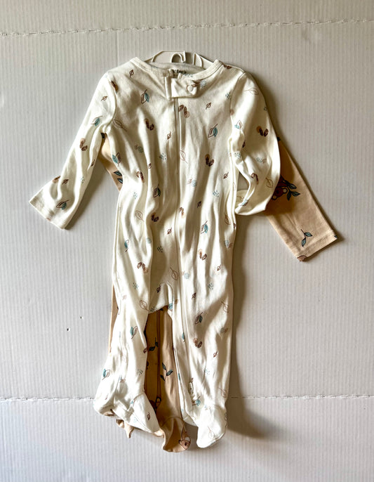 Seller #129 - NWT Carter’s 9 month Zipper Pajama 2 pack