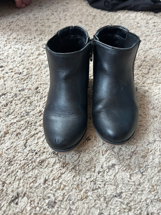 Seller 120, Cat and Jack boots, size 10, VGUC