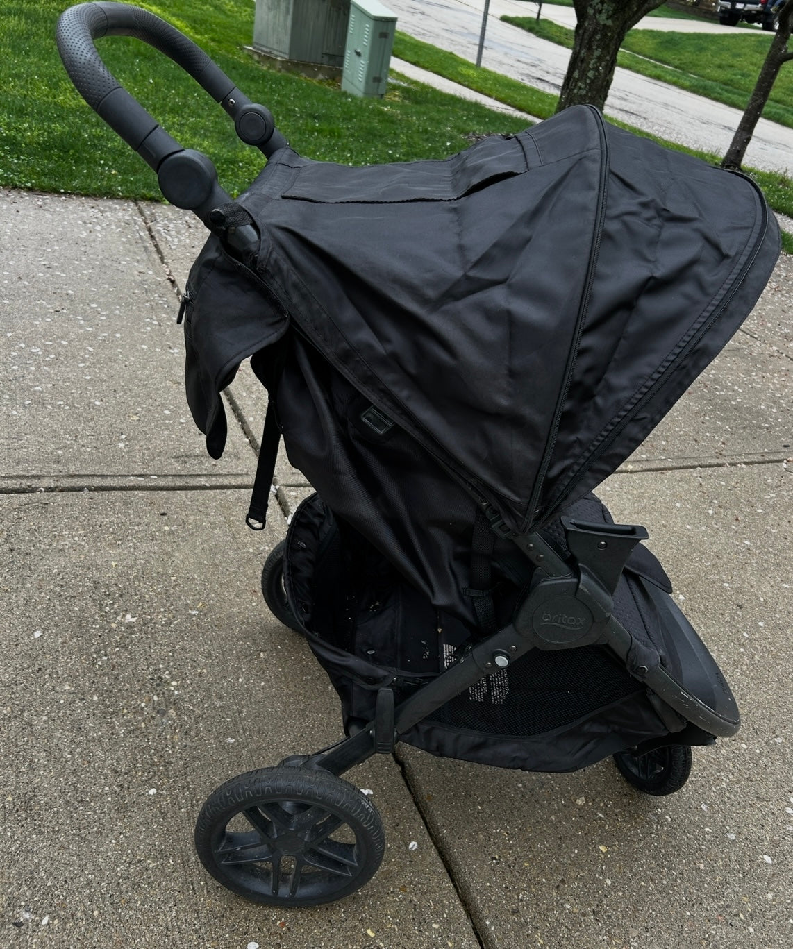 #35  Britax be free stroller