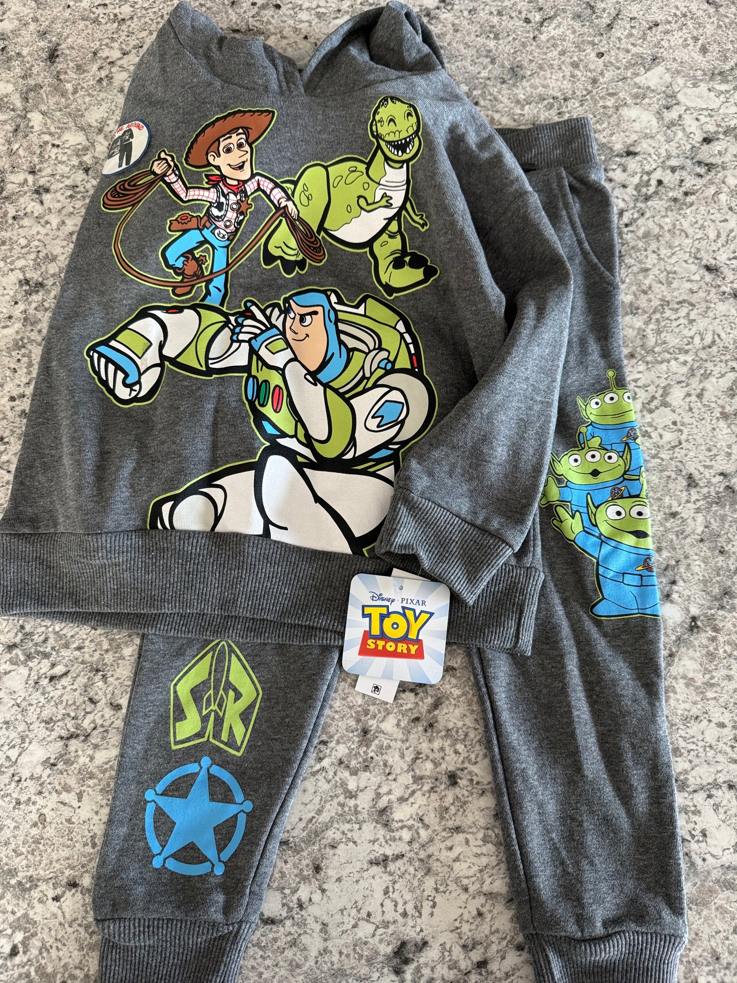 #107 Disney Toy Story Sweatsuit NWT 4T