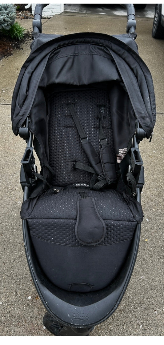 #35  Britax be free stroller