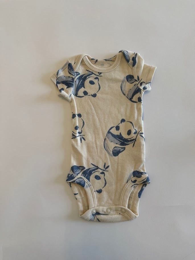 #78 REDUCED Carter's Panda Bodysuit Boys 3M