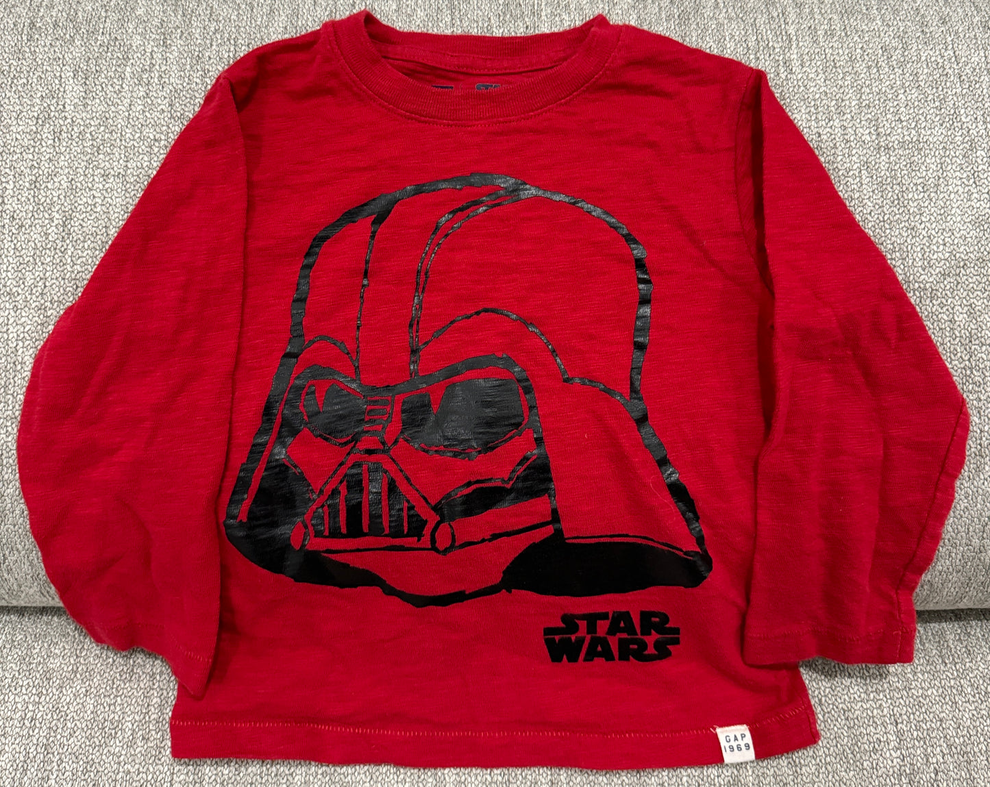 #59 Gap Darth Vader LS Tee - Boys Size 3T