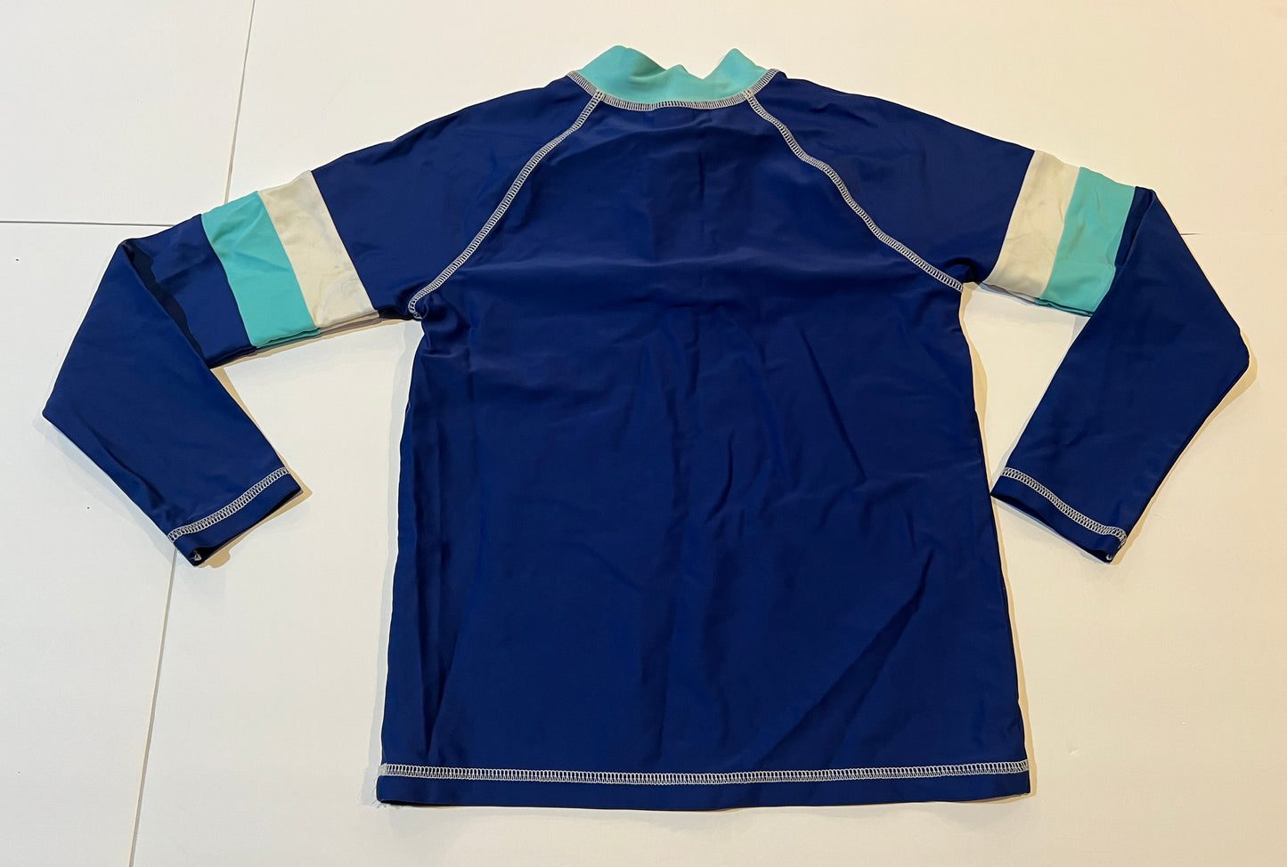 #141 Boys 8 Gymboree Ocean Animal Rashguard Set