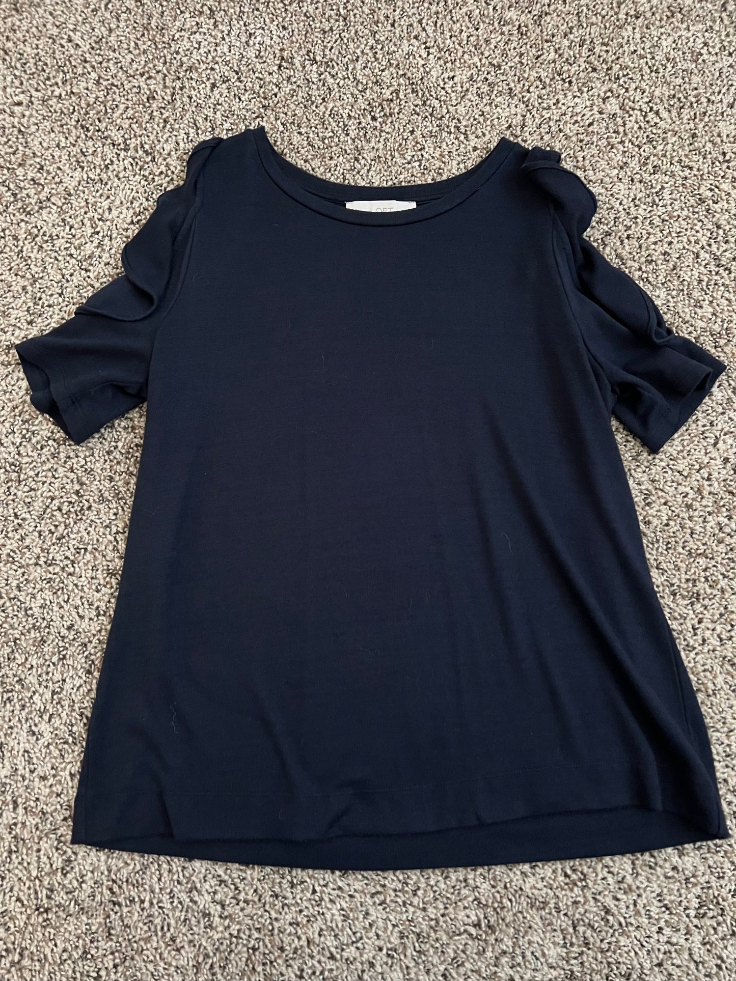 Women’s Medium Shirt - VGUC - Navy Cold shoulder