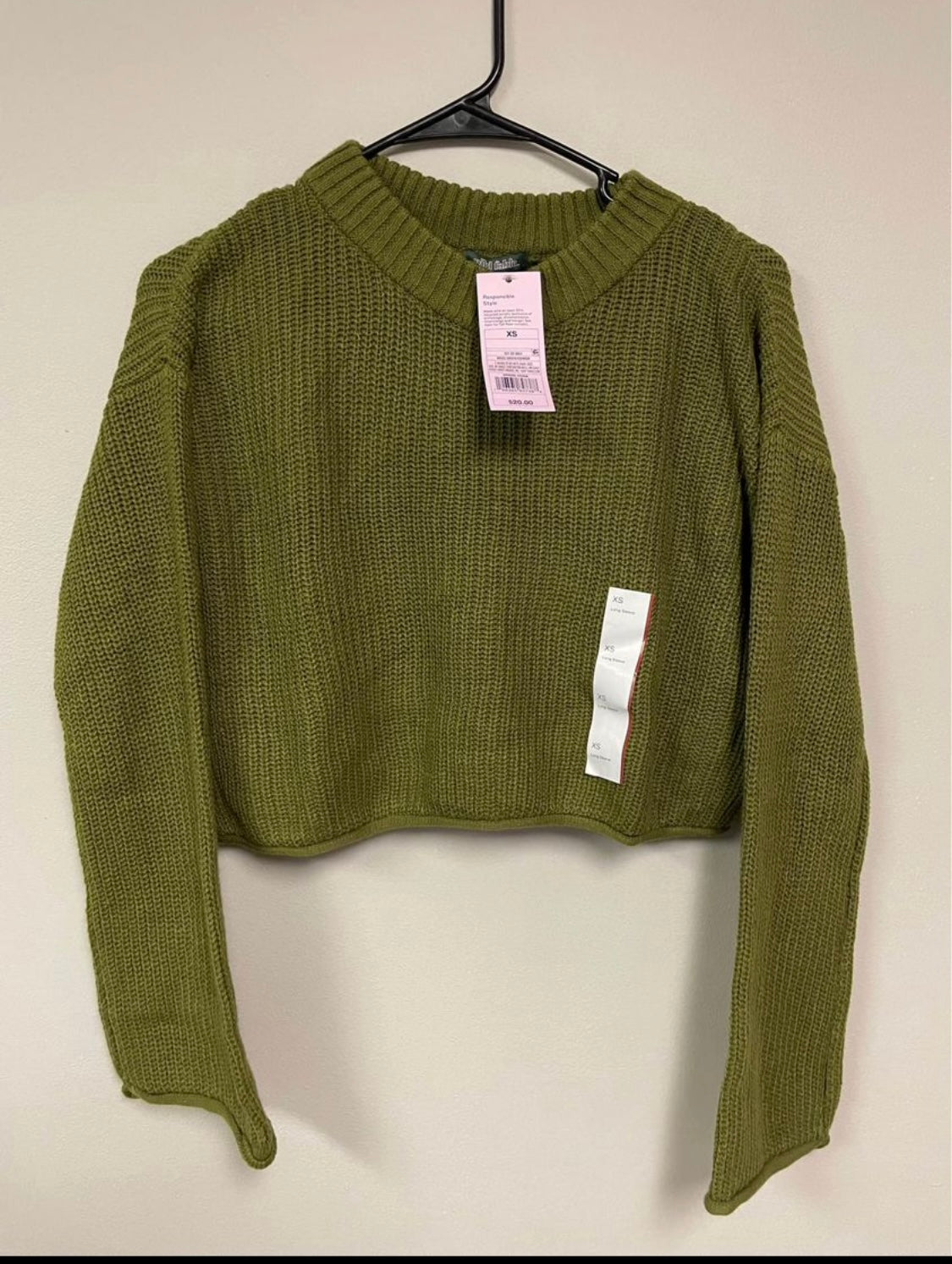 #13 New women XS sweater crop top wild fable.