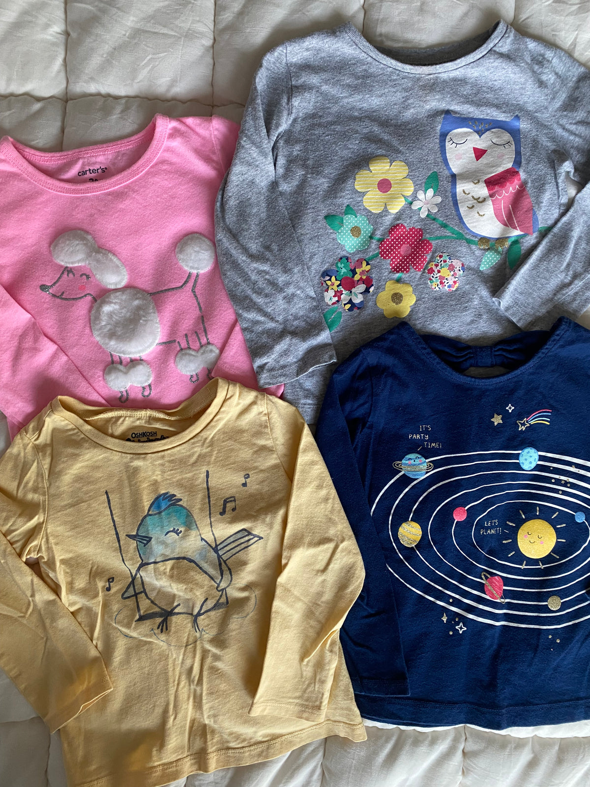 #59 bundle of girls 2T Carter’s tshirts
