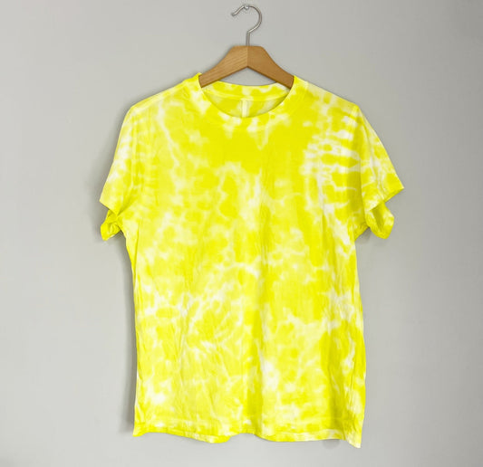 Seller 196 Lululemon All yours Tee women’s 6