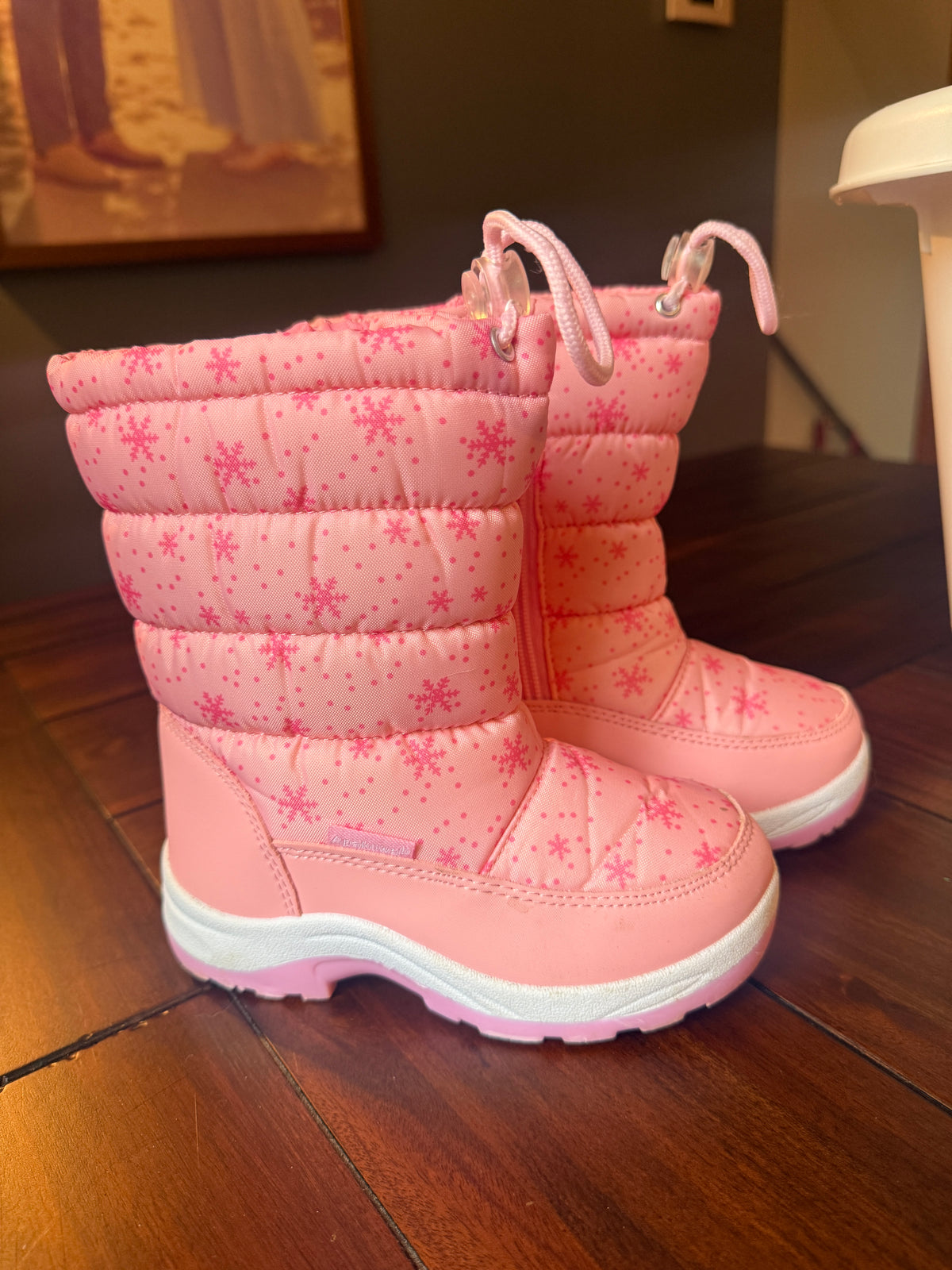 #51 Girls Size 11 Insulated Snow Boots