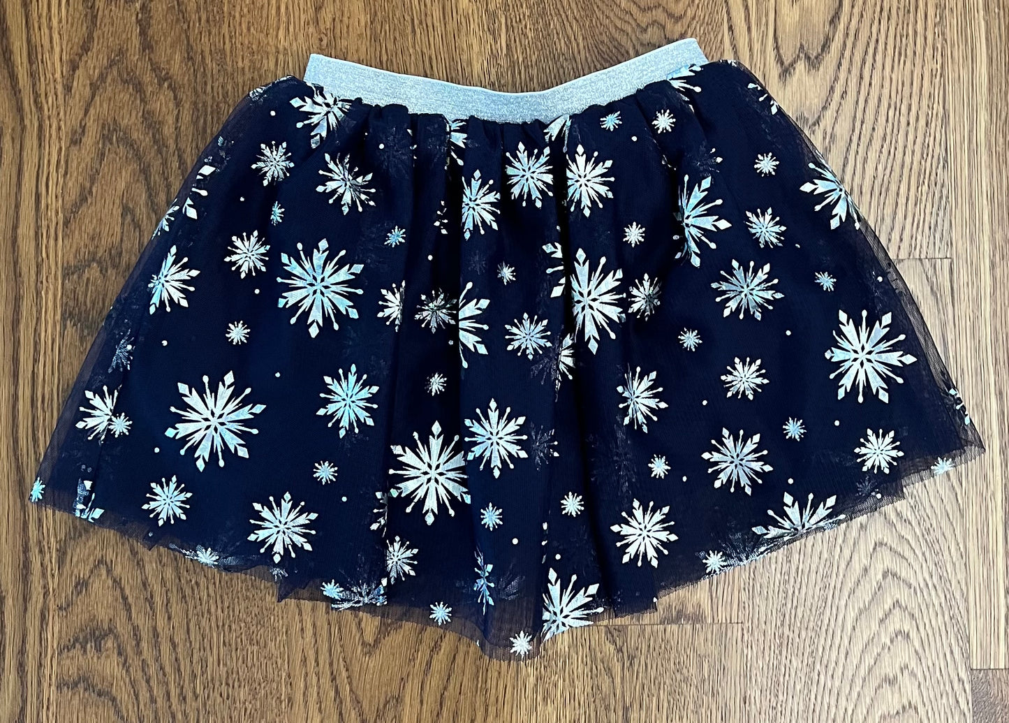 #33 Girls 4T Disney Frozen Navy / Silver Skirt with built in Shorts