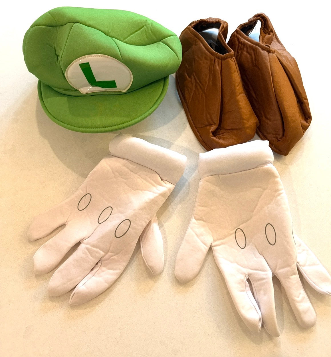 #9 Super Mario Luigi Costume Car + Accessories (14+ / Adult)