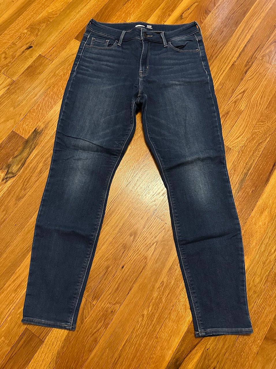 Seller #101 Old Navy women's size 10 rockstar super skinny high rise built-in warm jeans