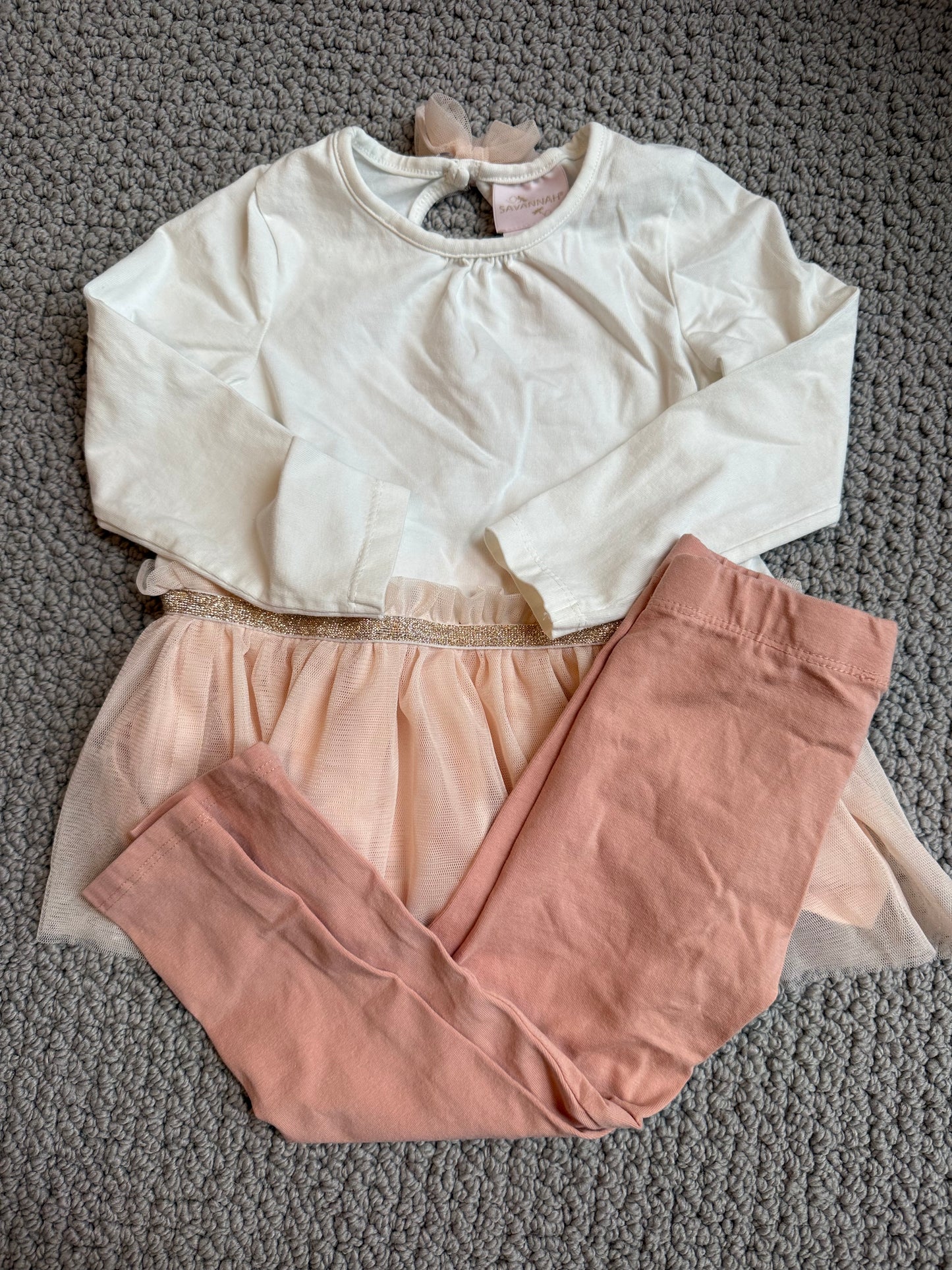 Seller 8 - mix n match girls 18 months shirts/leggings