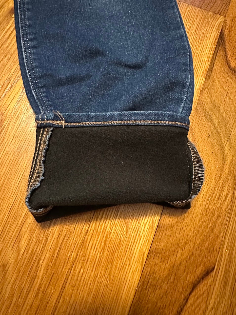 Seller #101 Old Navy women's size 10 rockstar super skinny high rise built-in warm jeans