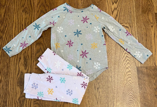 #33 Girls 4T Cat & Jack Snowflake Leggings and Long Sleeve TShirt