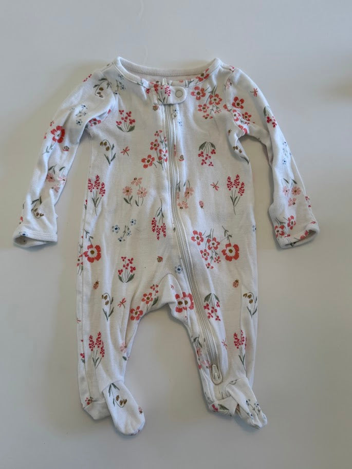 #78 REDUCED Carter's 2 Piece Ladybug and Floral Pajamas Girls 3M
