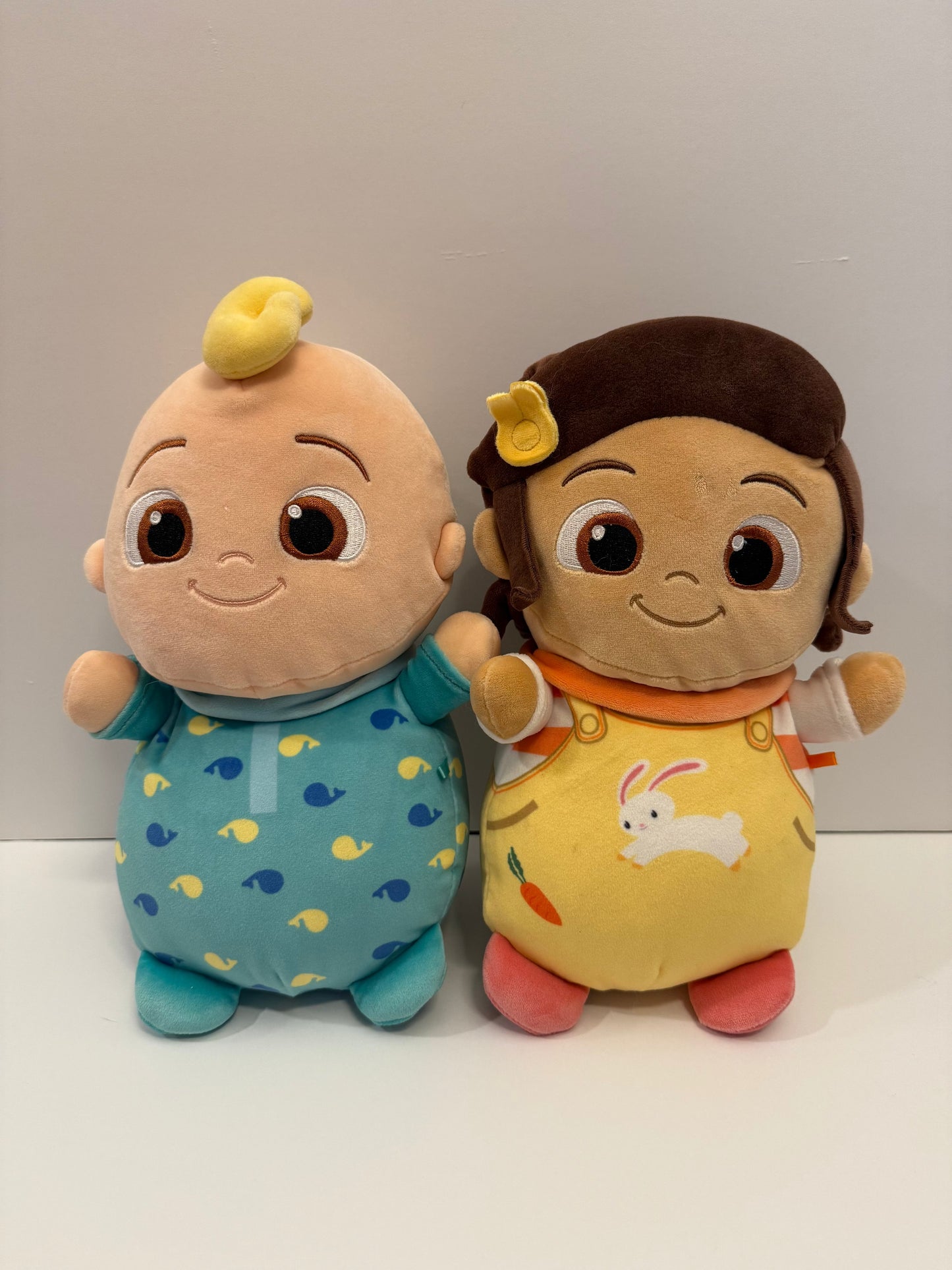 Seller 175 - CoComelon Hugmees by Squishmallows