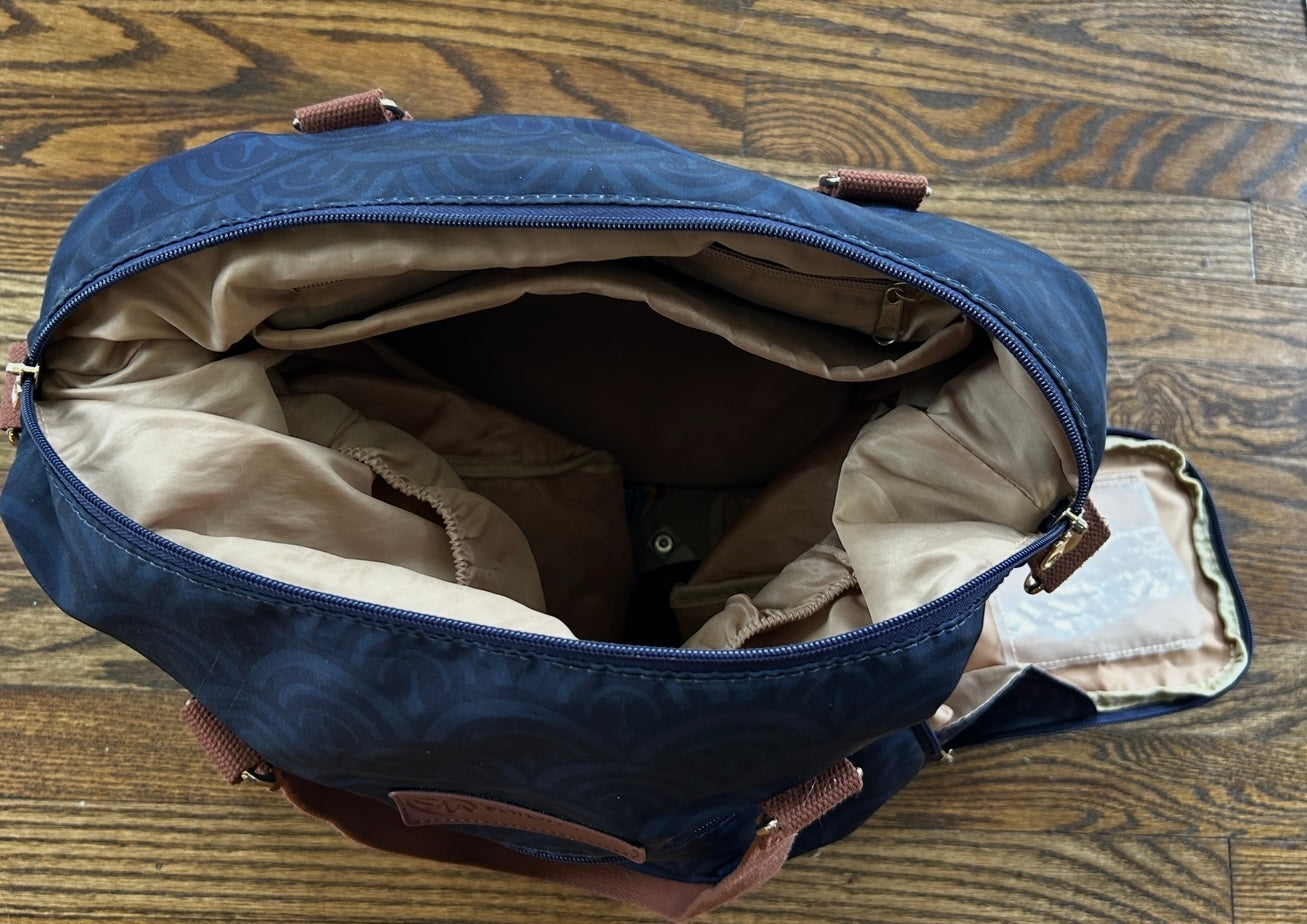 #35  Sarah wells pumping tote