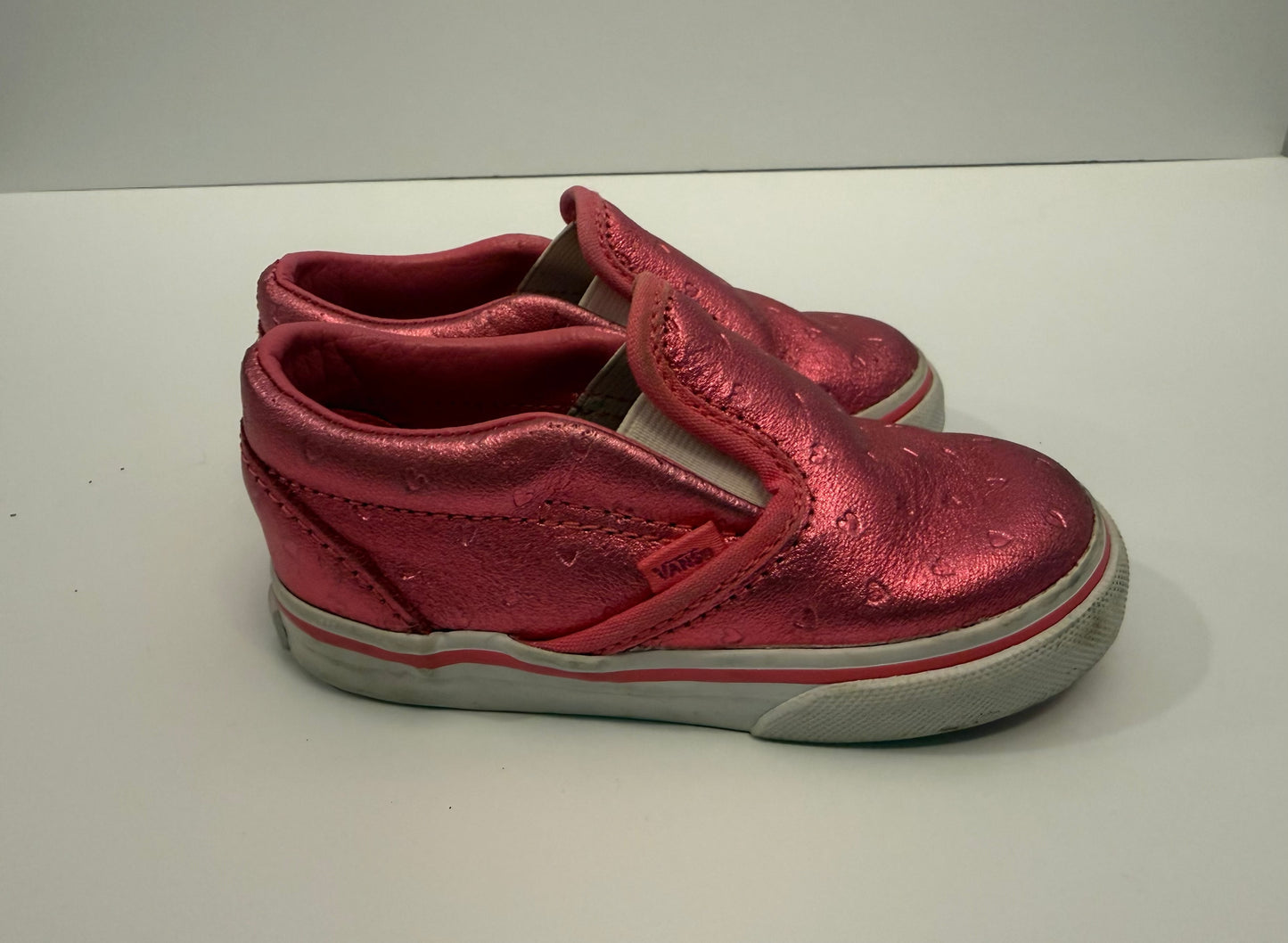 Seller 175- Vans Hot Pink with hearts size 7