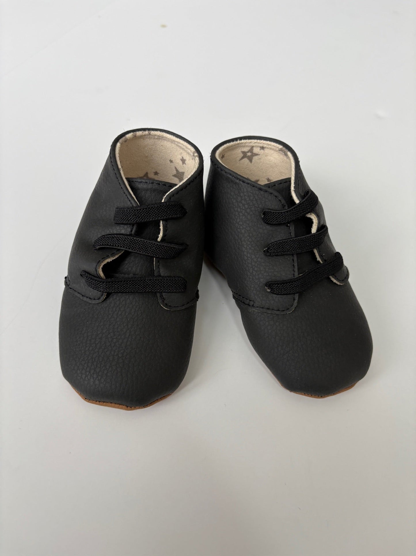 Seller #105 - Size 3 (9-12 months) GN Black Jujube Soft Soled Shoes EUC
