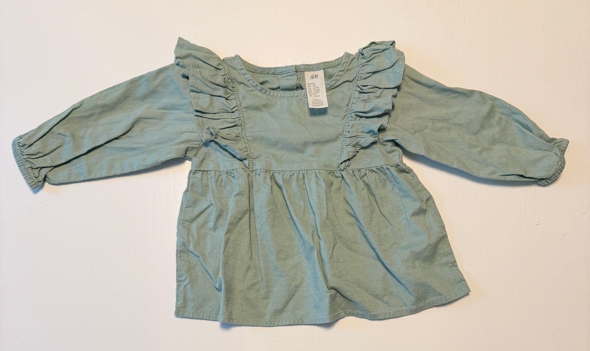 #93 H&M baby girls top size 3-6 months