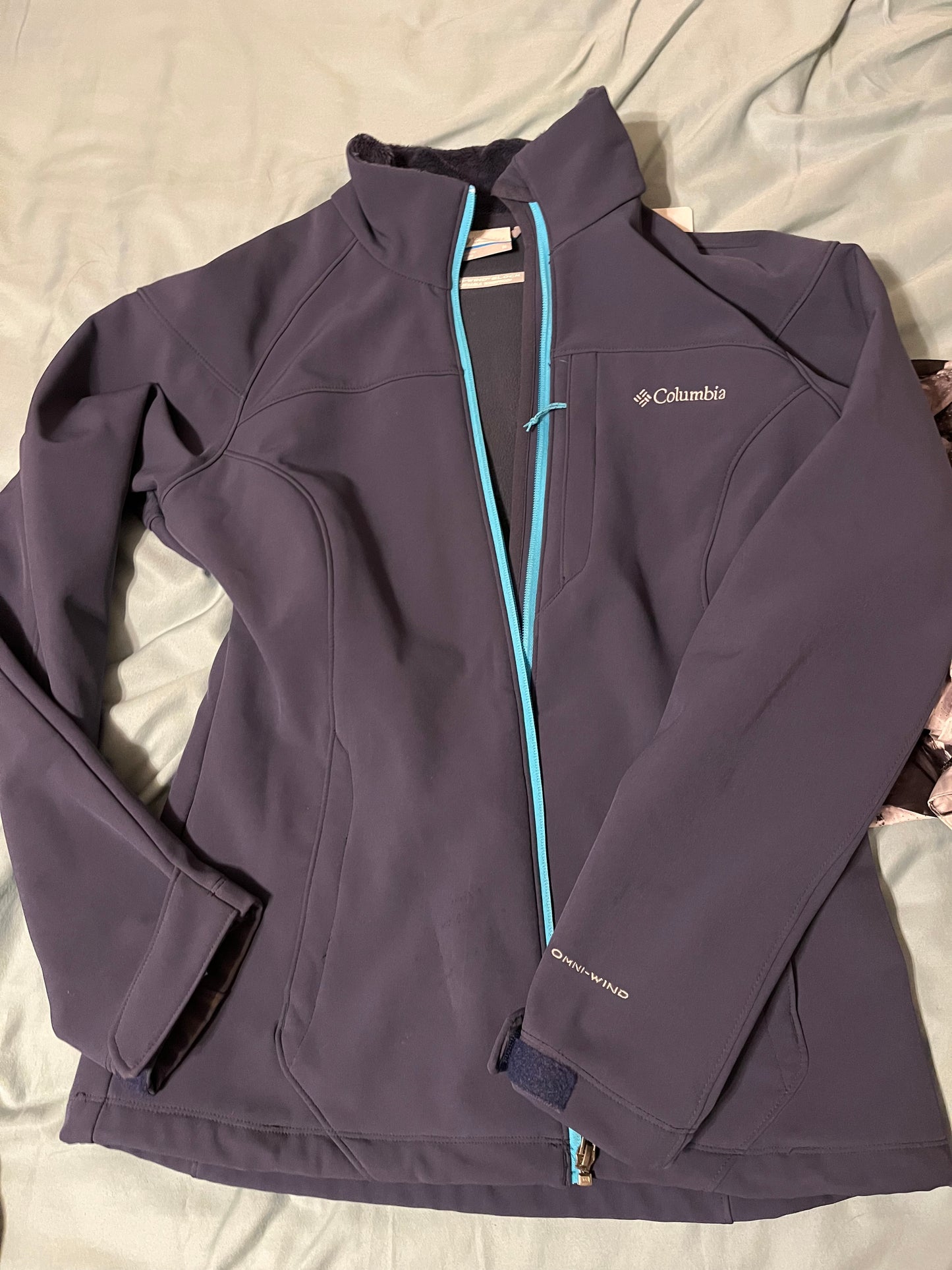 Seller 73A: EUC Women's M Columbia Jacket - Shoal Blue *REDUCED 10/14*