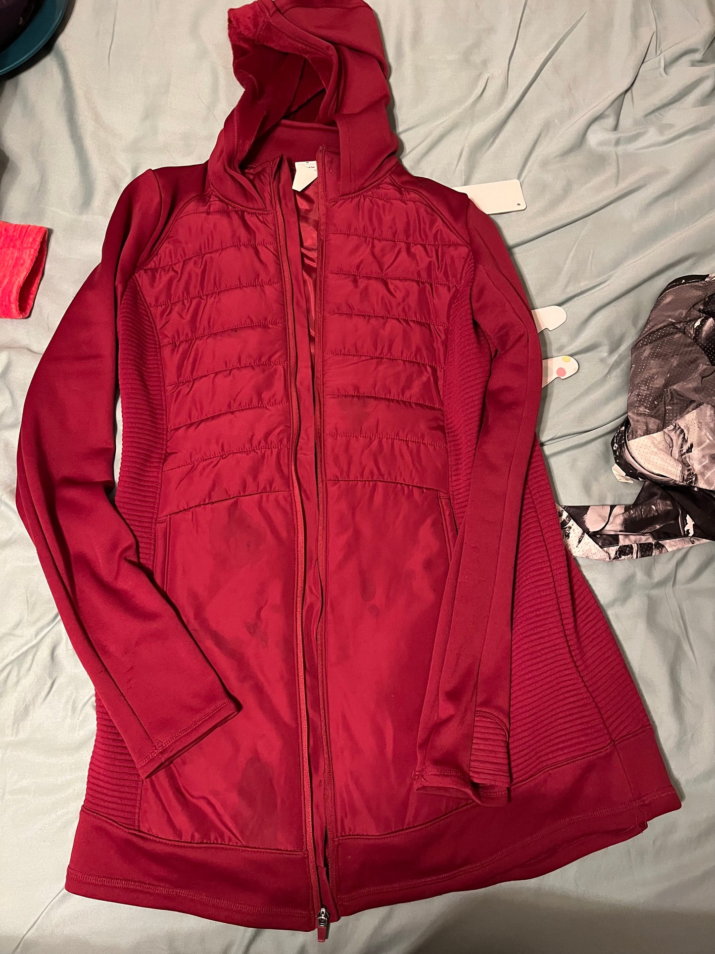 Seller #73A: GUC Women's M Lightweight Long Jacket - Red - Tek Gear