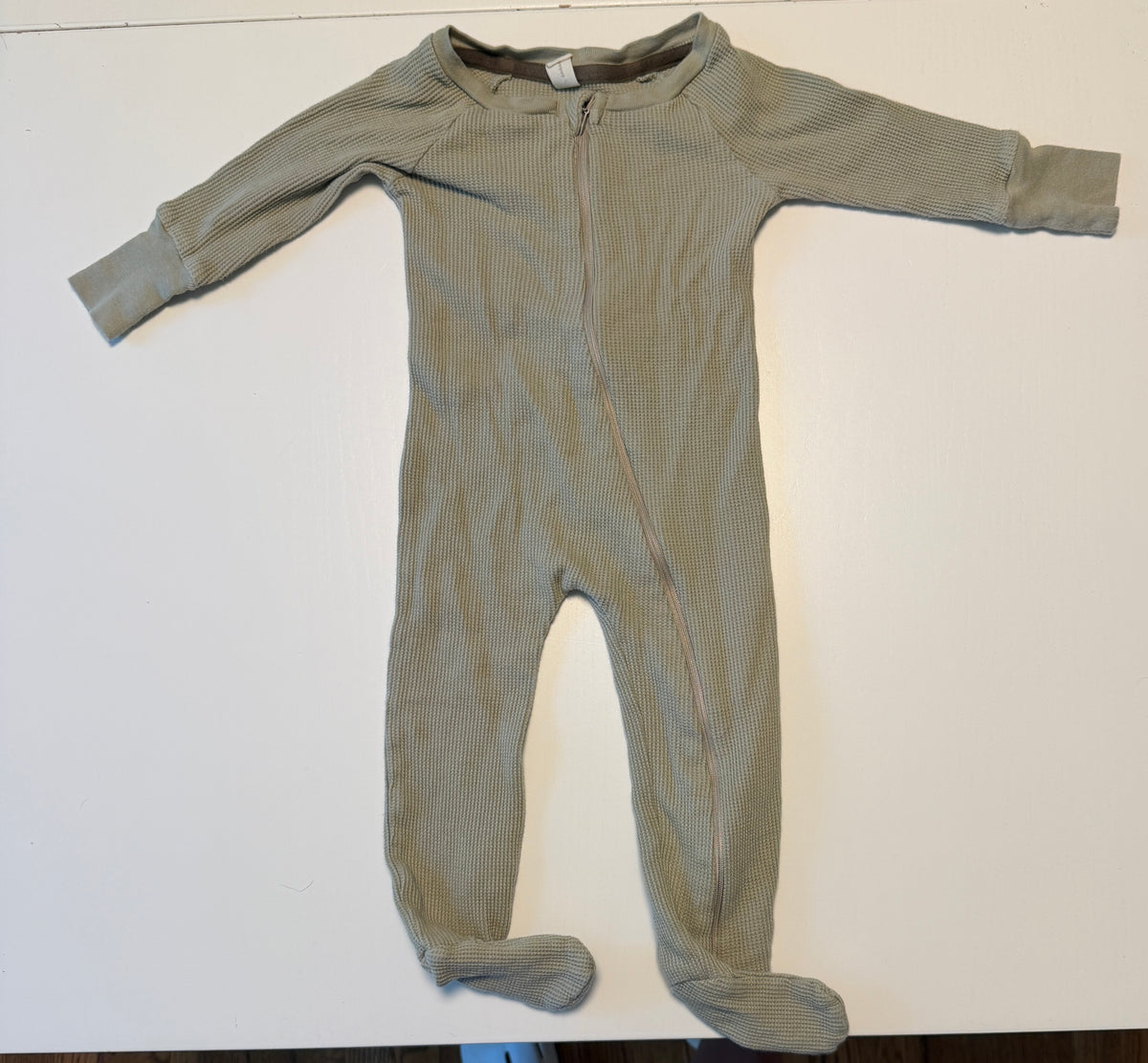Nui organic merino wool & cotton waffle zippy sleeper size 3-6 months